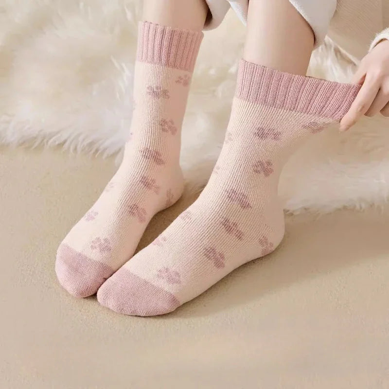 5 pairs women's autumn winter Fashionable versatile mid tube wool and plush thick socks warm simple comfortable cashmere socks